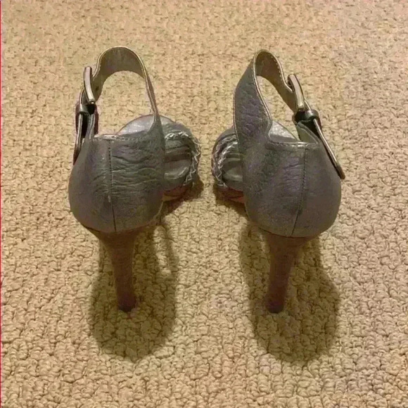 Coach heels - Picture 3 of 7